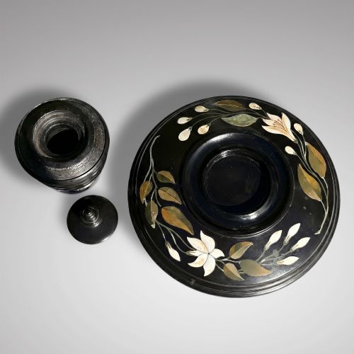 19TH CENTURY ASHFORD MARBLE INKWELL AND STAND - ADDITIONAL PHOTO 1