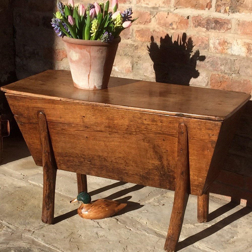 Early 19th Century Elm Dough Bin