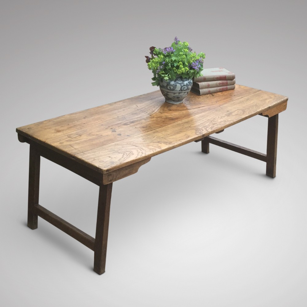 19th Century Arts & Crafts Elm Coffee Table