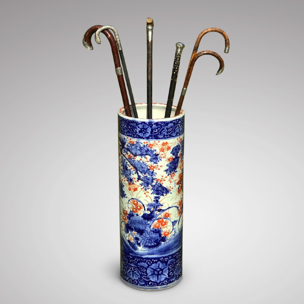 Superb Meiji Period Japanese Porcelain Stick Stand