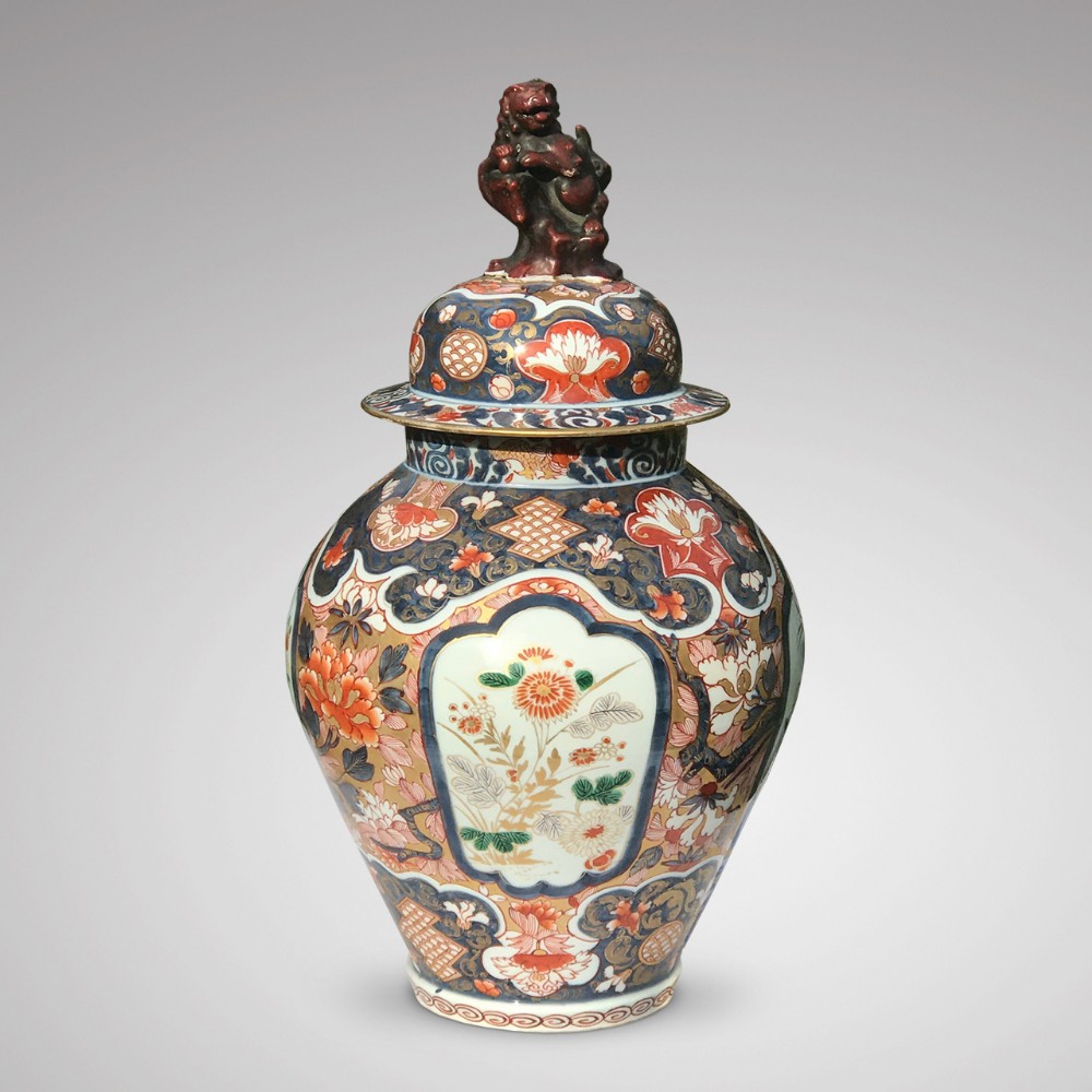 Early 18th Century Japanese Imari Vase & Cover