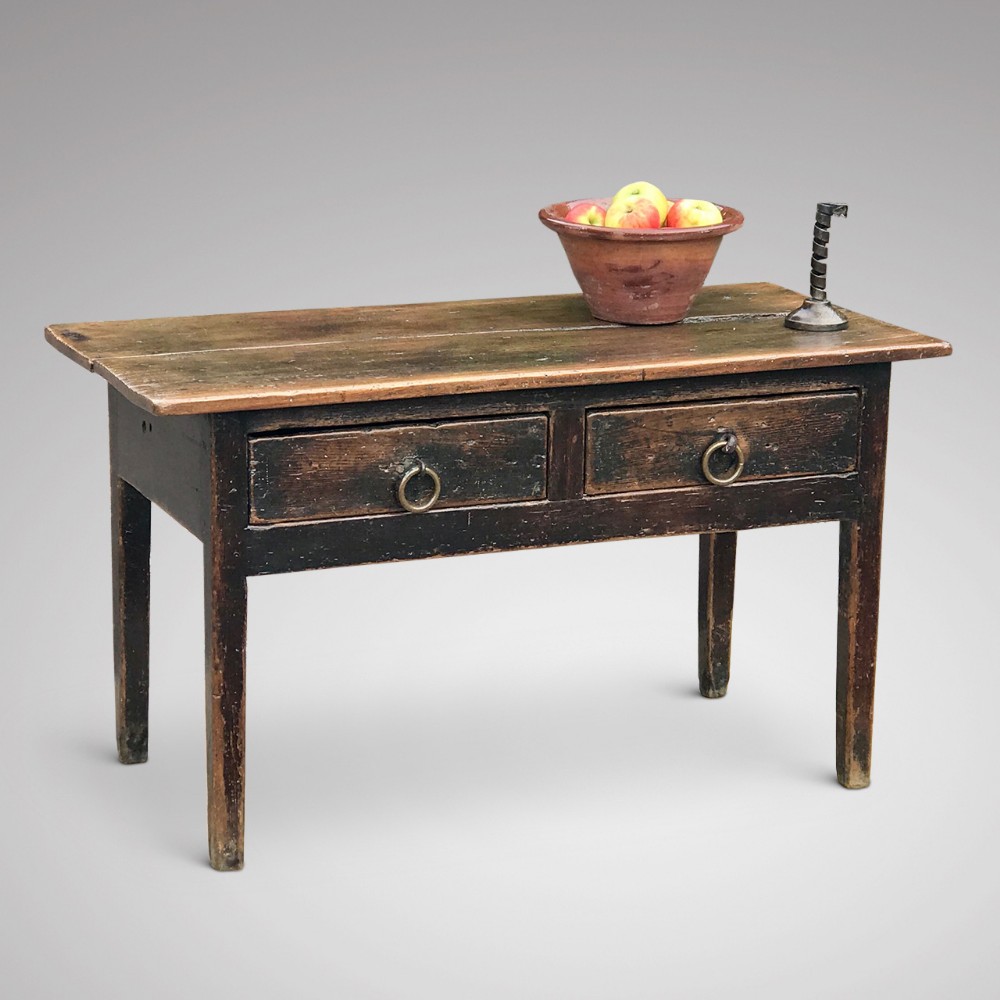 18th Century Welsh Oak Serving Table