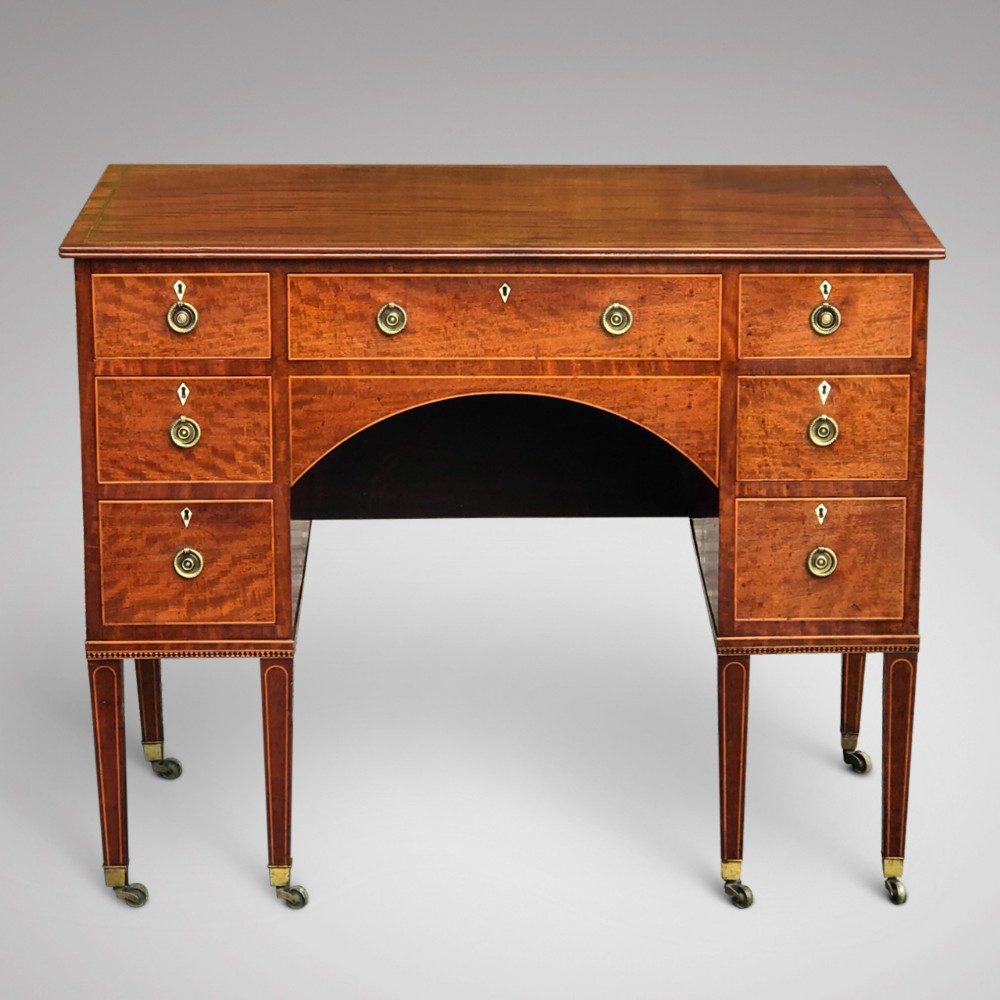 Regency Mahogany Kneehole Dressing Table