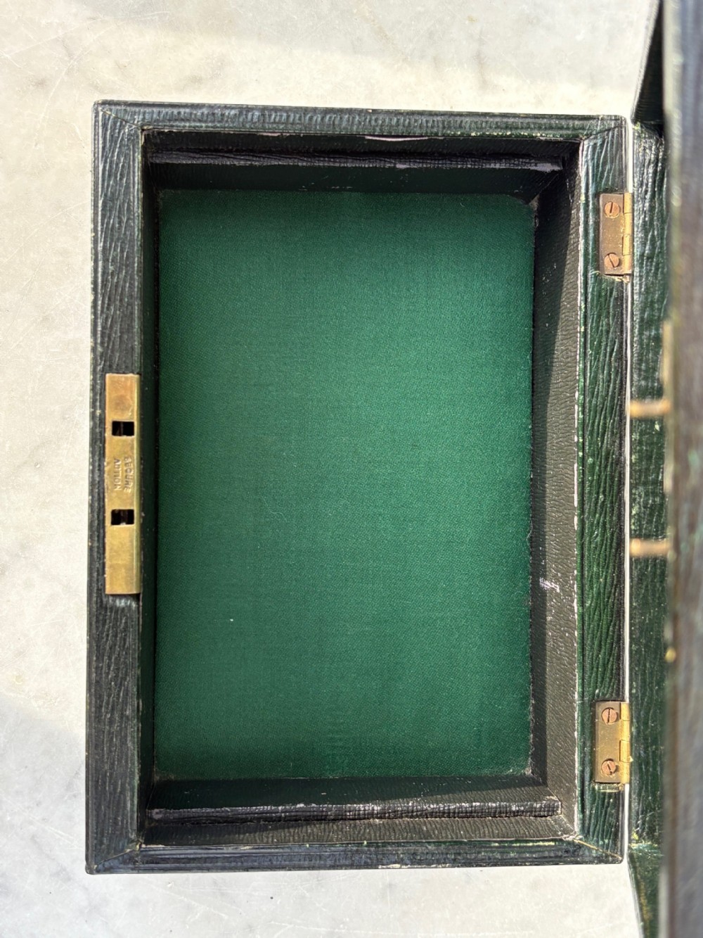 Victorian  Leather Covered Travelling Jewellery Box View IV