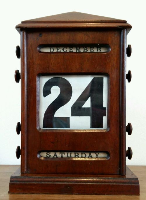 Edwardian Mahogany Desktop Perpetual Calendar