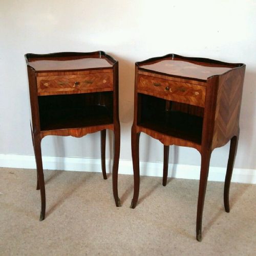 French C1920 Mahogany Marquetry Veneer Bedside Cabinets