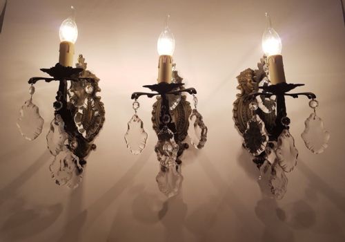 fig 2. Set of 3 c1910 Brass Single Arm Classical Face Wall Lights