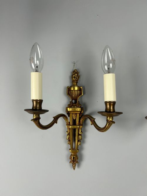 FRENCH PAIR OF GILDED ANTIQUE WALL LIGHTS - ADDITIONAL PHOTO 3