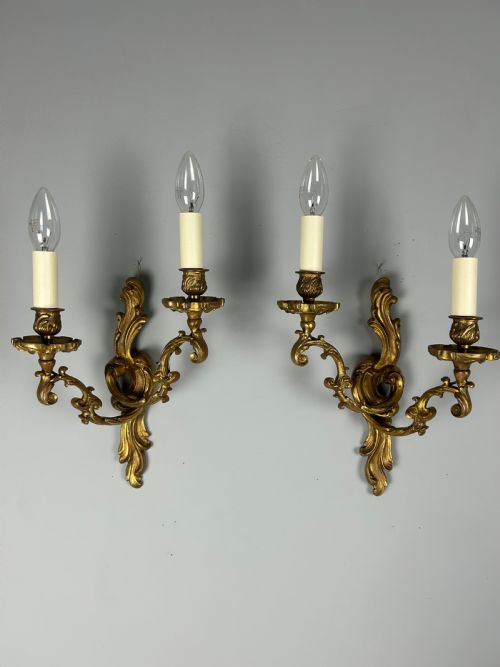 FRENCH PAIR OF GILDED BRONZE ANTIQUE WALL LIGHTS - ADDITIONAL PHOTO 7