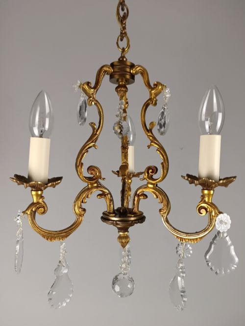 FRENCH GILDED BRONZE CRYSTAL TRIPLE LIGHT ANTIQUE CHANDELIER - ADDITIONAL PHOTO 3