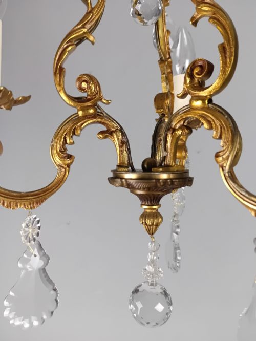 FRENCH GILDED BRONZE CRYSTAL TRIPLE LIGHT ANTIQUE CHANDELIER - ADDITIONAL PHOTO 1