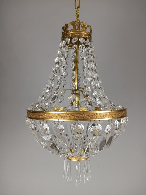 FRENCH CUT GLASS CRYSTAL TENT AND BAG CHANDELIER