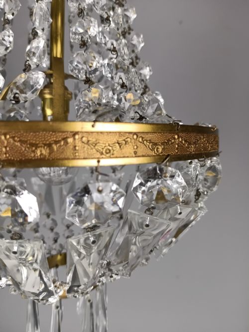FRENCH CUT GLASS CRYSTAL TENT AND BAG CHANDELIER - ADDITIONAL PHOTO 2