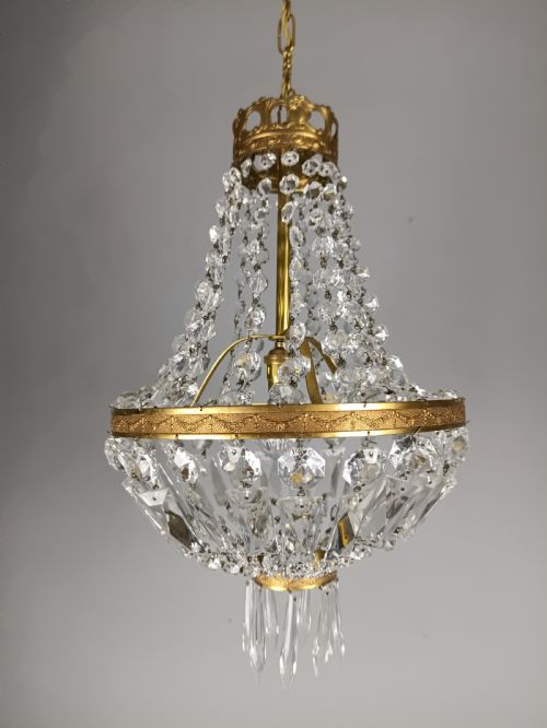FRENCH CUT GLASS CRYSTAL TENT AND BAG CHANDELIER - ADDITIONAL PHOTO 6