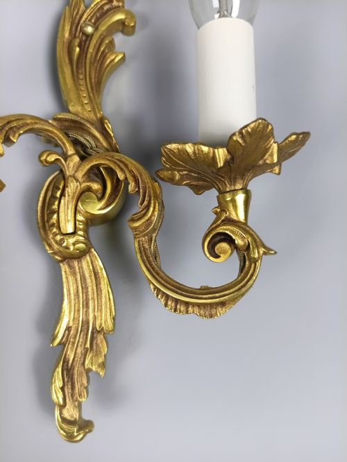PAIR OF GILDED TWIN ARM ANTIQUE WALL LIGHTS - ADDITIONAL PHOTO 2