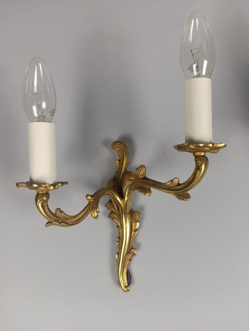 SMALL PAIR OF FRENCH GILT BRASS ANTIQUE WALL LIGHTS - ADDITIONAL PHOTO 1
