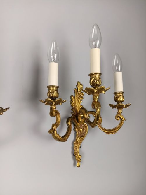 PAIR OF FRENCH ANTIQUE TRIPLE ARM ROCOCO GILDED BRONZE WALL LIGHTS - ADDITIONAL PHOTO 7