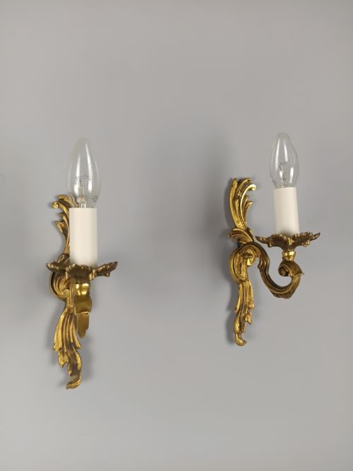 PAIR OF FRENCH ANTIQUE SINGLE ARM GILDED BRONZE GILDED BRONZE WALL LIGHTS - ADDITIONAL PHOTO 1