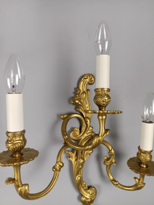 PAIR OF FRENCH ANTIQUE TRIPLE ARM GILDED BRASS GILDED BRASS WALL LIGHTS - ADDITIONAL PHOTO 7