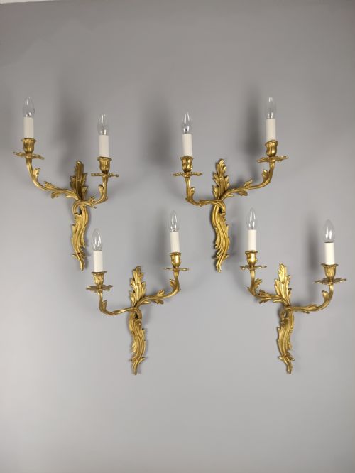SET OF 4 LARGE FRENCH ANTIQUE TWIN ARM GILDED BRONZE GILDED BRONZE WALL LIGHTS