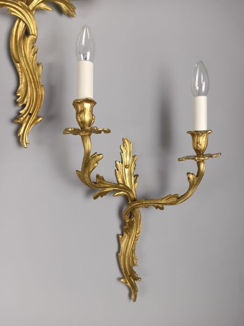 SET OF 4 LARGE FRENCH ANTIQUE TWIN ARM GILDED BRONZE GILDED BRONZE WALL LIGHTS - ADDITIONAL PHOTO 3