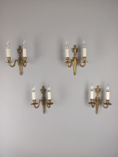 SET OF 4 FRENCH ANTIQUE TWIN ARM GILDED BRASS GILDED BRASS WALL LIGHTS