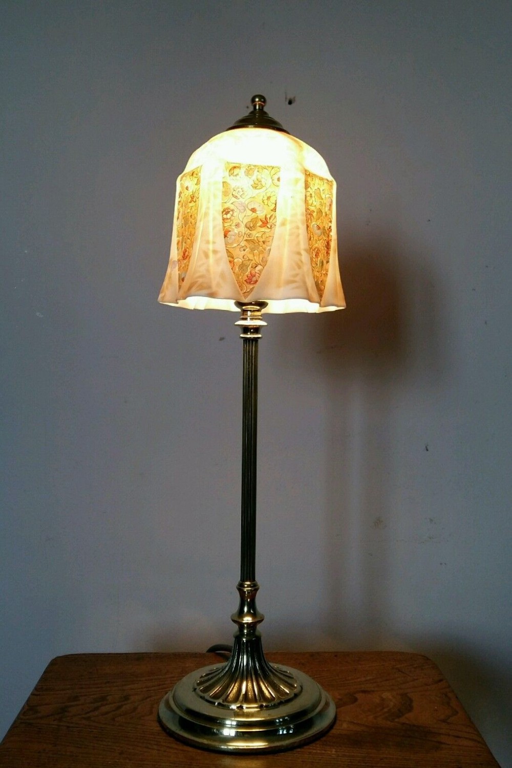 Elegant Edwardian Heavy Cast Brass Stem Table Lamp. Rewired.