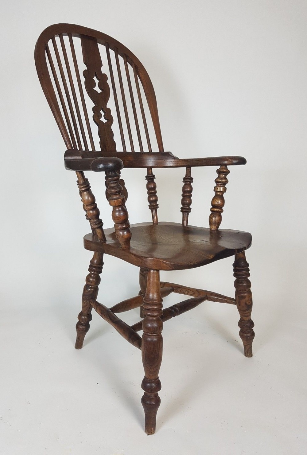 Victorian Broad Arm Windsor High Back Chair, Antique c1890.