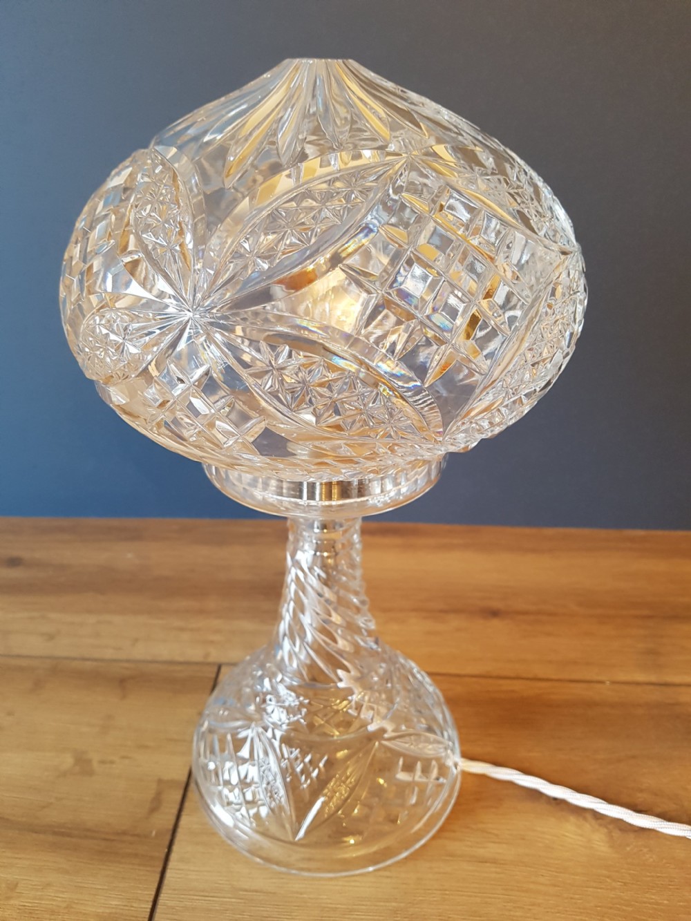 1920's Cut Crystal Mushroom Tiffany Style Table Lamp, Rewired & PAT Tested View VIII