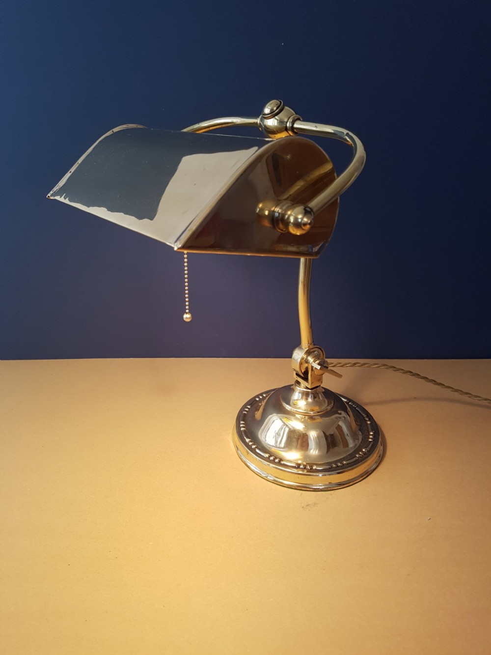 c1920 Polished Brass Bankers Lamp with Original Pull Switch View IV