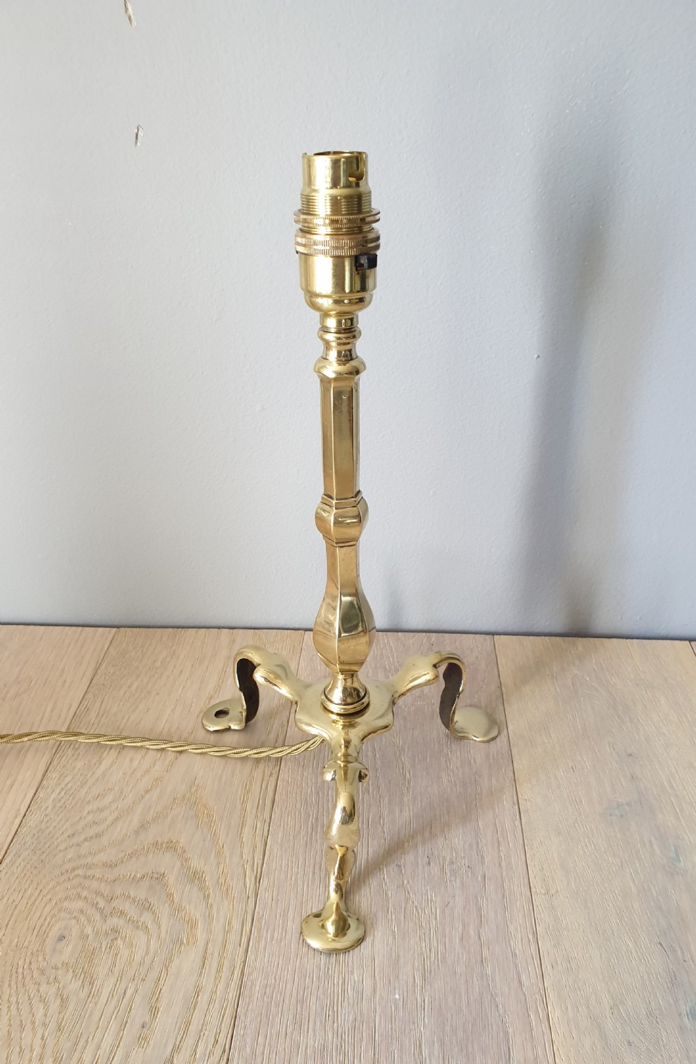 Brass Pullman Table Lamp, one of a collection. Rewired and PAT tested  View V