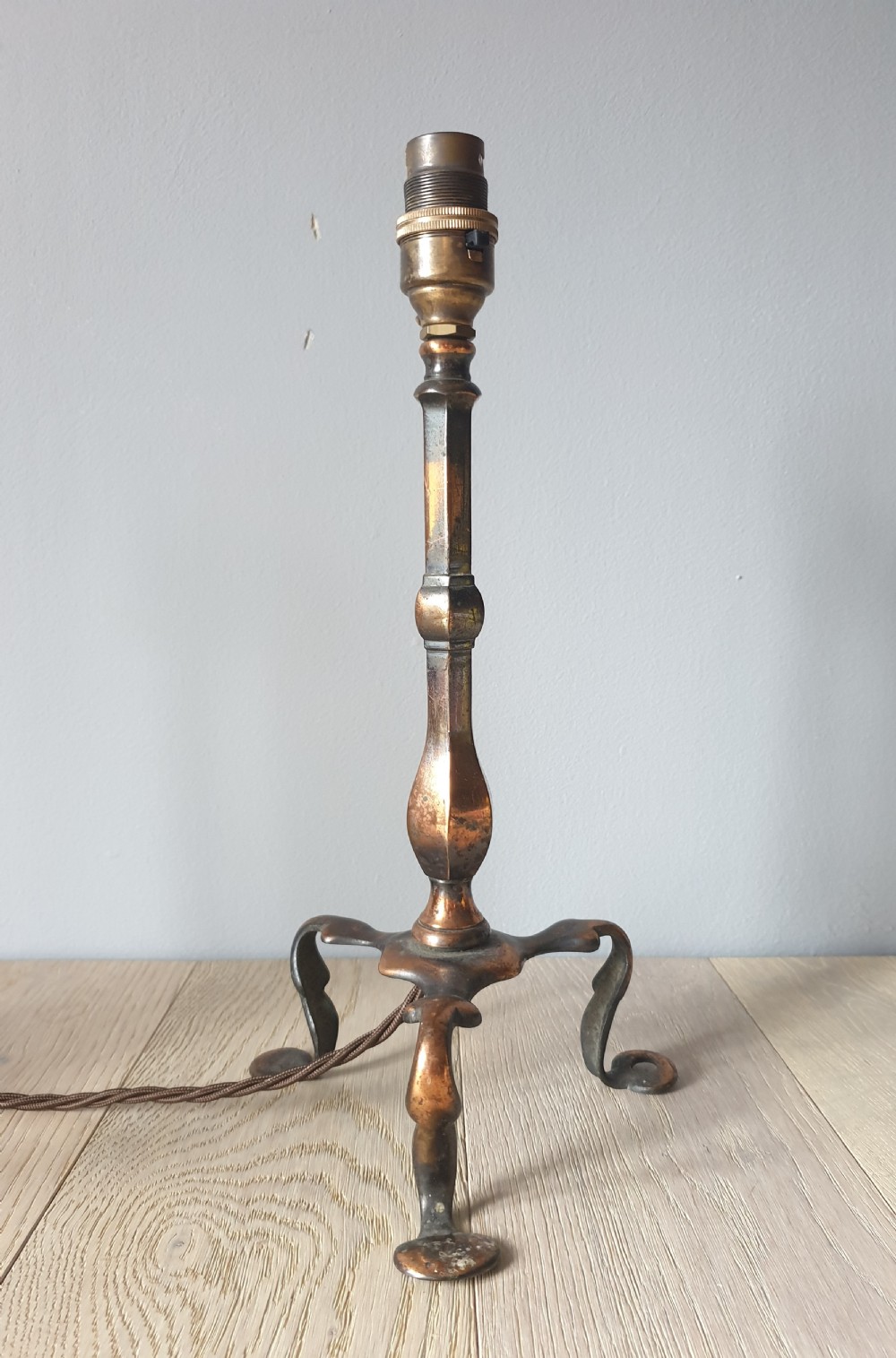 Pair of Bronzed Copper Pullman Table Lamps View VI