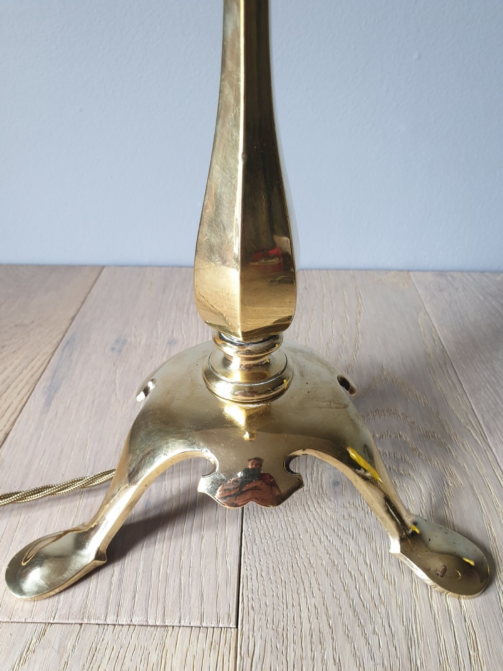 High Quality Pullman Table Lamp, Rewired and PAT tested  View IV