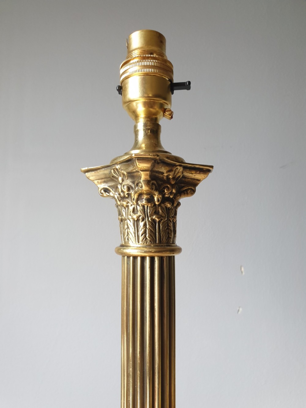 Tall High Quality Brass Corinthian Column Table Lamp, Rewired and PAT tested  View VIII