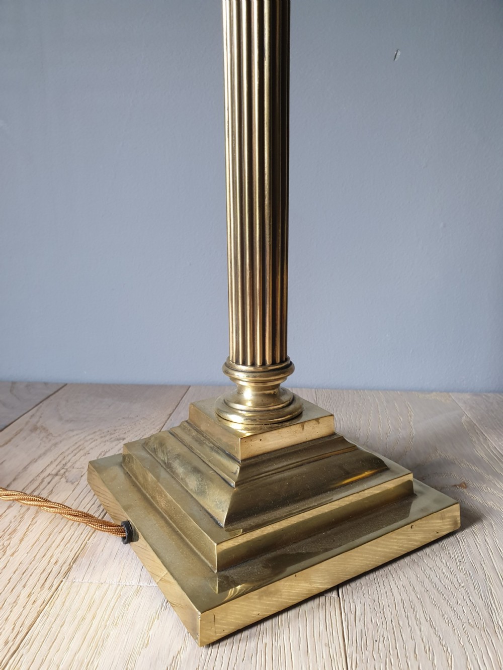 Tall High Quality Brass Corinthian Column Table Lamp, Rewired and PAT tested  View IX