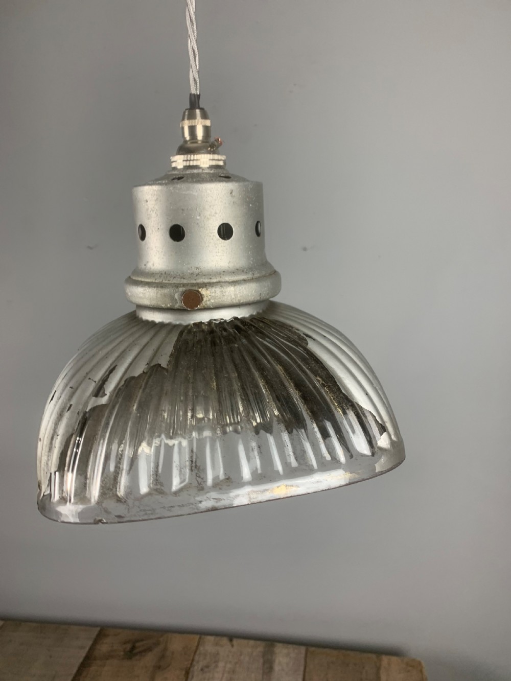 Gecoray 1930s Industrial Mercury Pendant Ceiling Light, Original Shade, Rewired View IX