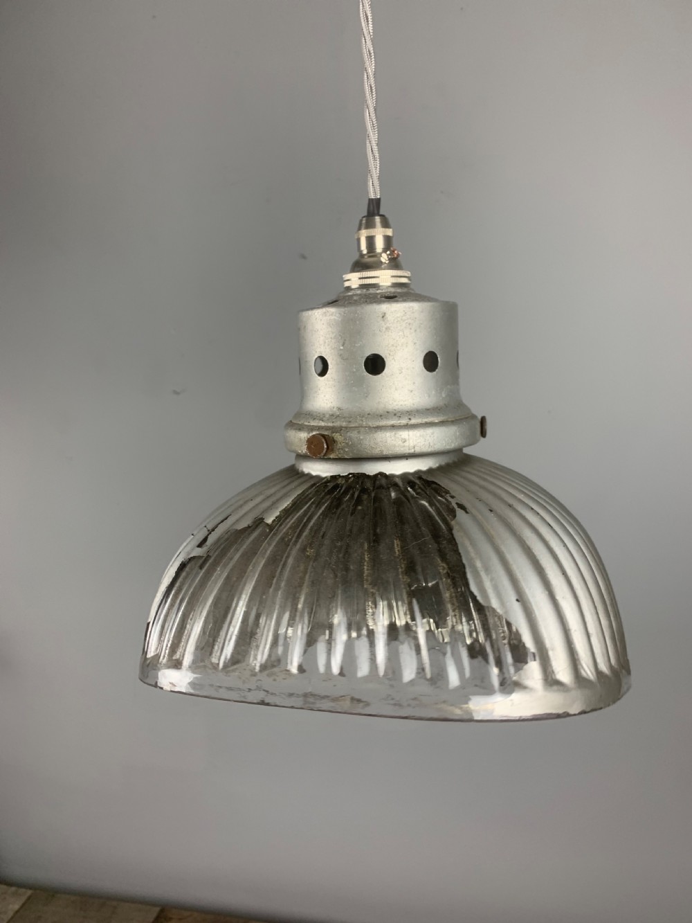 Gecoray 1930s Industrial Mercury Pendant Ceiling Light, Original Shade, Rewired View X