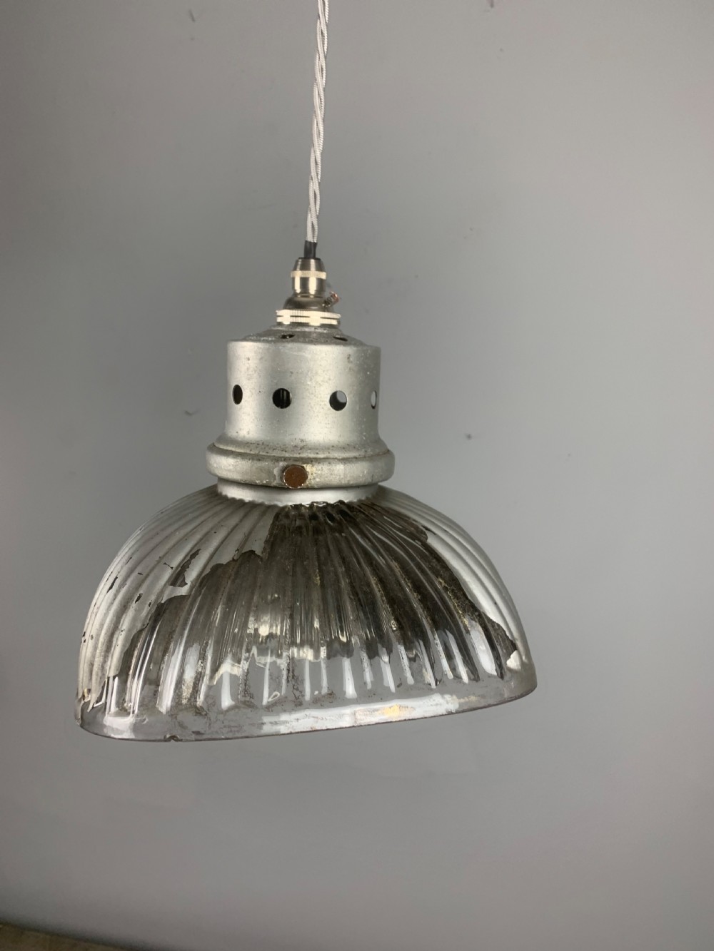 Gecoray 1930s Industrial Mercury Pendant Ceiling Light, Original Shade, Rewired View XI