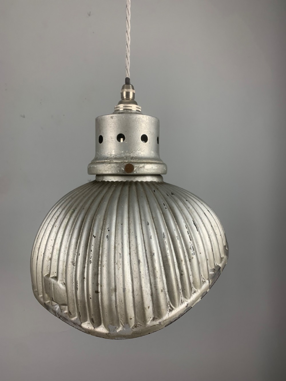 Gecoray 1930s Industrial Mercury Pendant Ceiling Light, Original Shade, Rewired View XII