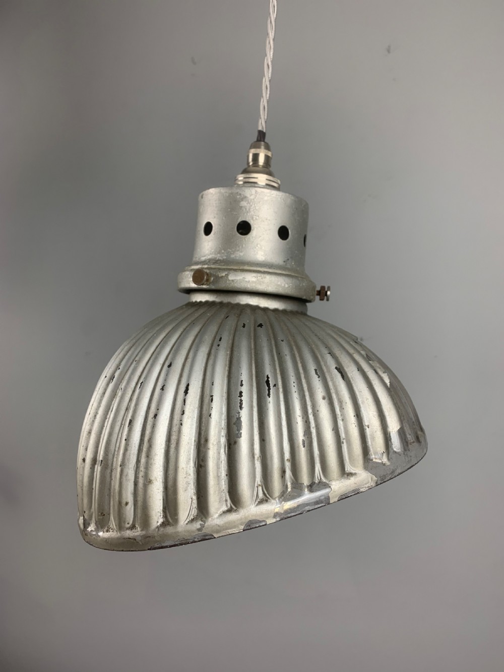 Gecoray 1930s Industrial Mercury Pendant Ceiling Light, Original Shade, Rewired View XIV
