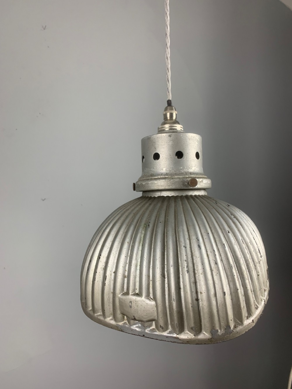 Gecoray 1930s Industrial Mercury Pendant Ceiling Light, Original Shade, Rewired View XVI