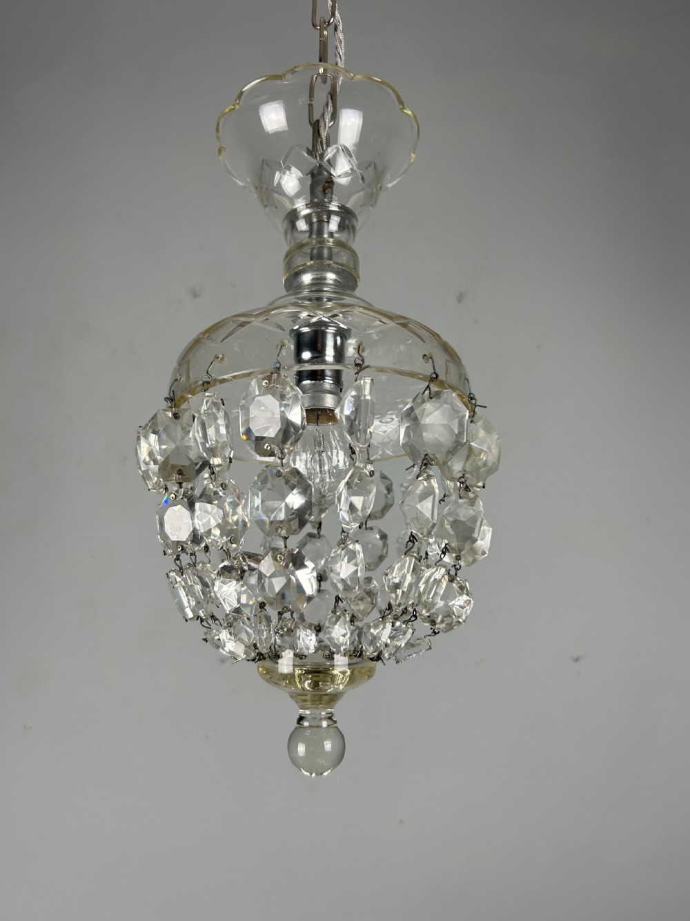 Lustre Chandelier Ceiling Light, Rewired  View VI