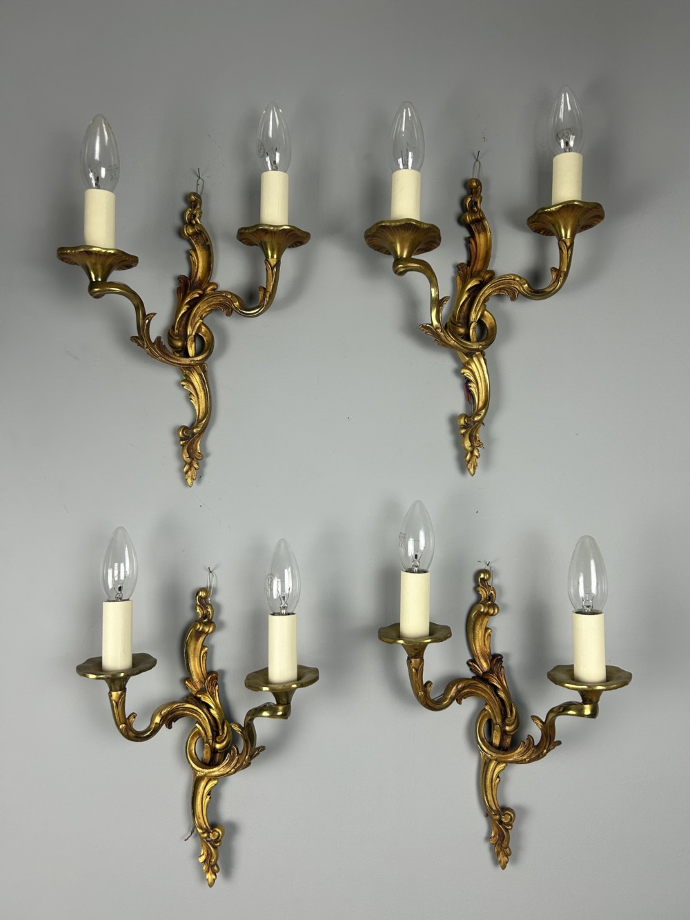 Set Of 4 French Gilded Antique Wall Lights View VII