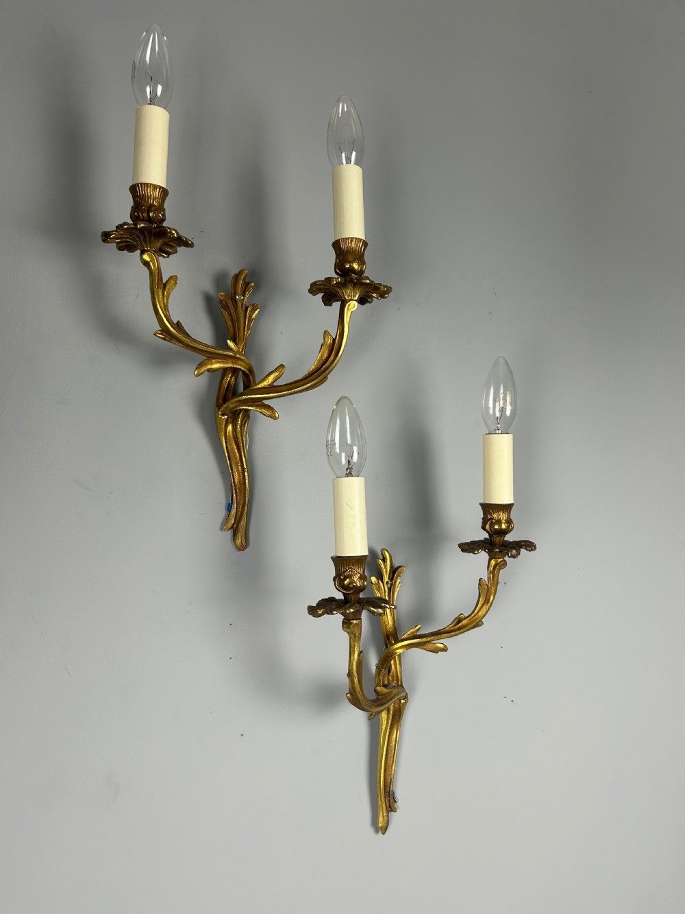 French Pair Of Gilded Brass Antique Wall Lights View X