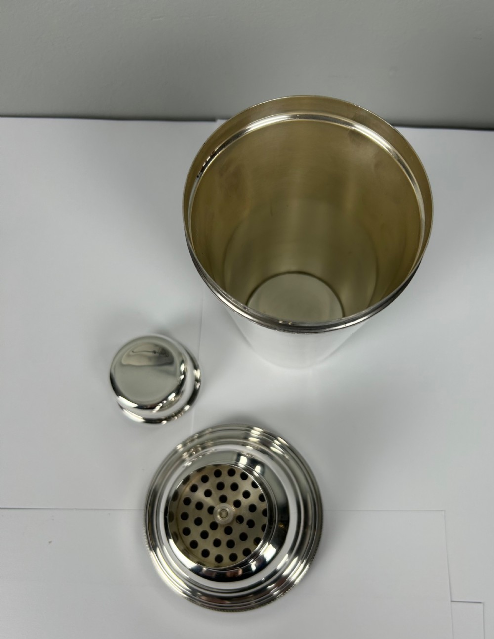 James Dixon Art Deco 1 Pint Silver Plated Cocktail Shaker with Lemon Squeezer View III
