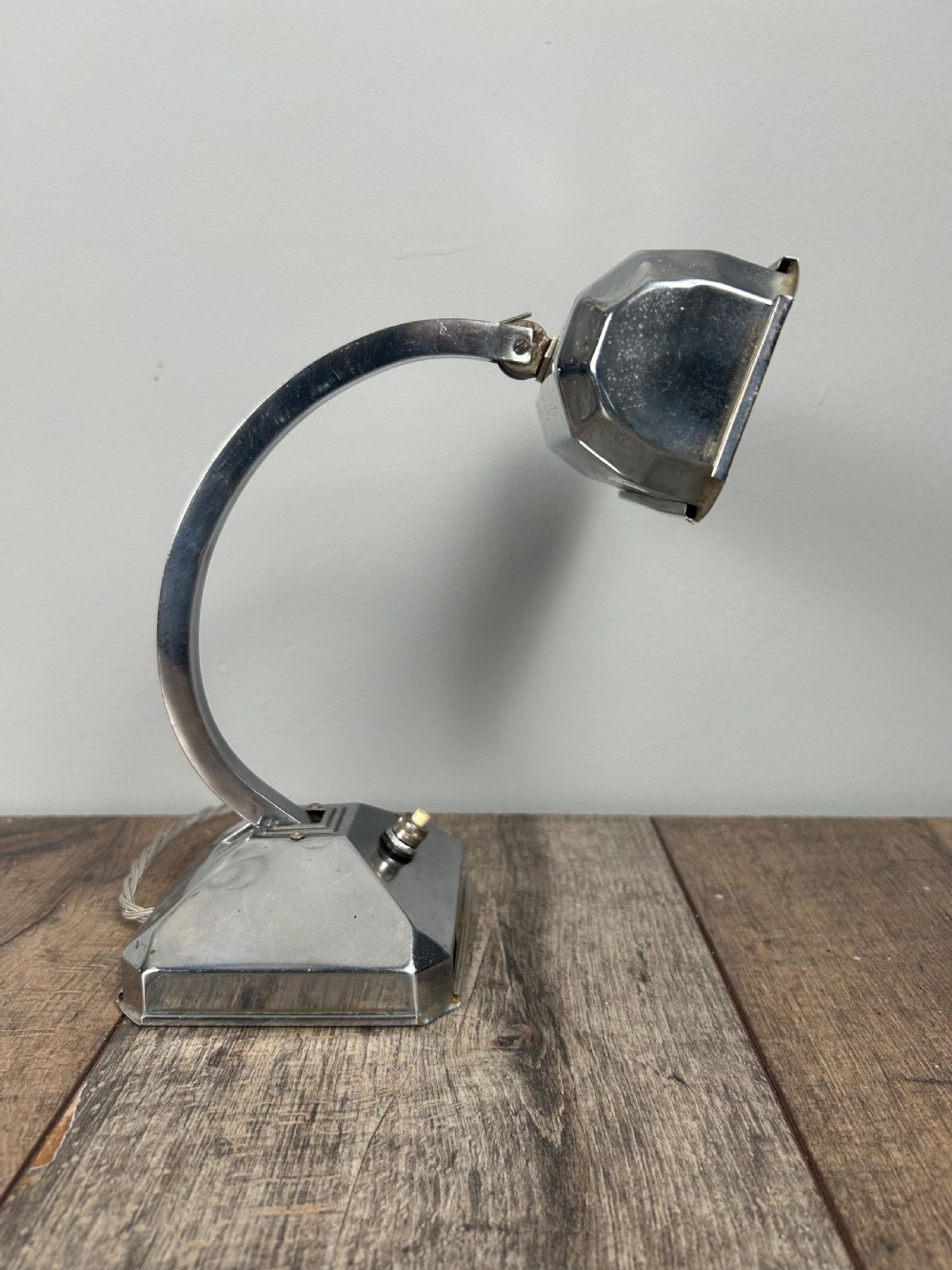 Art Deco Small Chrome Desk Table Lamp View X