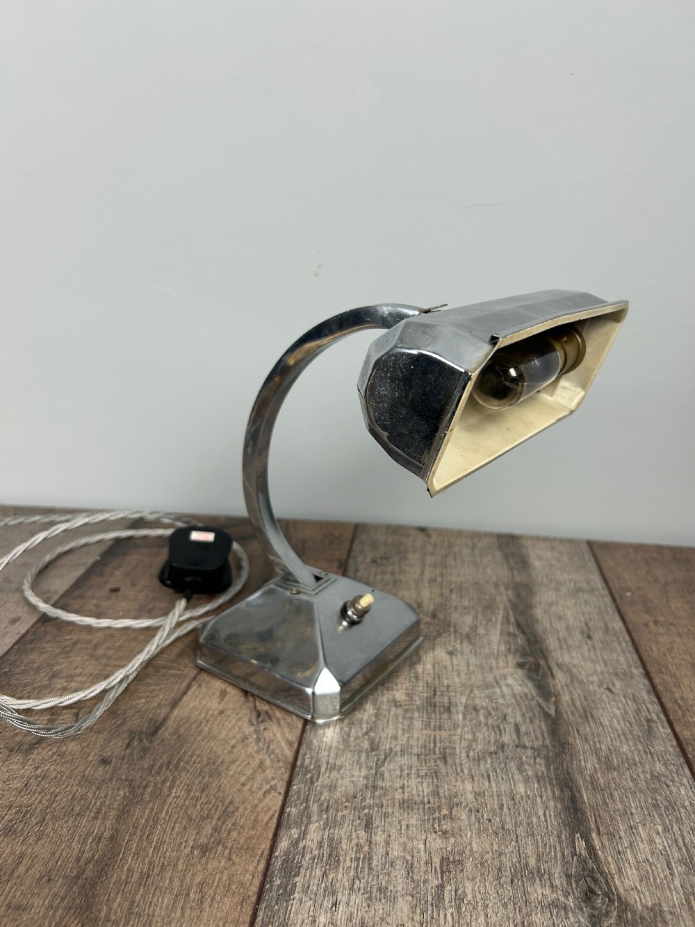 Art Deco Small Chrome Desk Table Lamp View XV