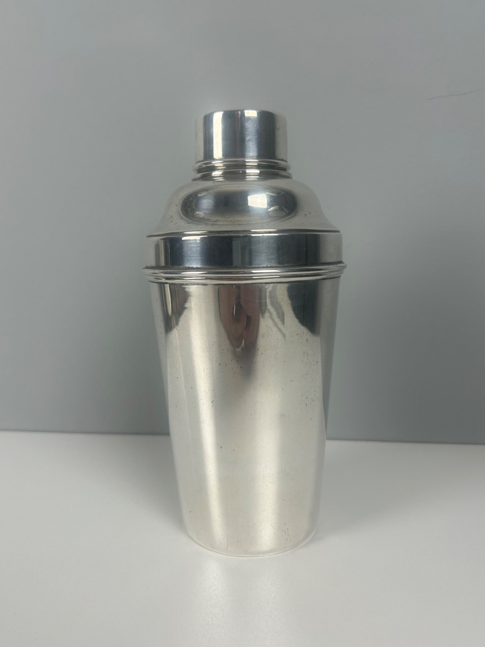 Jumbo 1 1/2 Pint Silver Plated Art Deco Cocktail Shaker By RHV & Co