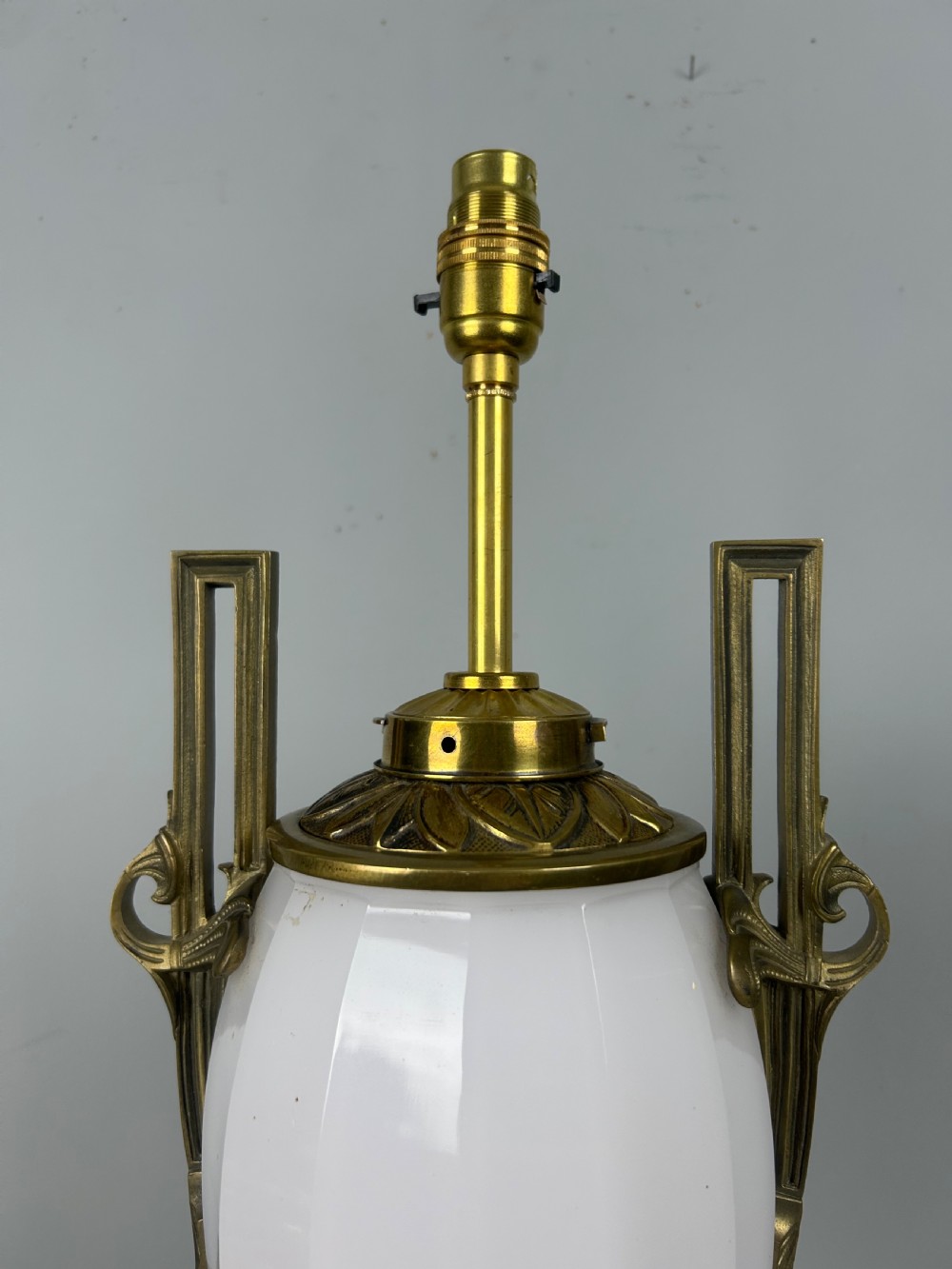 French Ormolu Porcelain Table Lamp 19th Century View IV