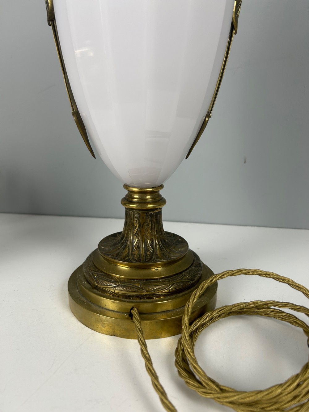 French Ormolu Porcelain Table Lamp 19th Century View XIV